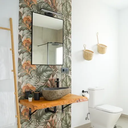 Villa Renovated Mahalo With Swimming Pool & Tennis Court *